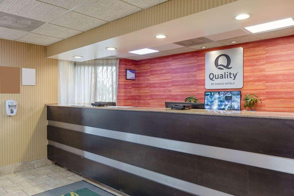 Quality Inn לבנון מראה פנימי תמונה